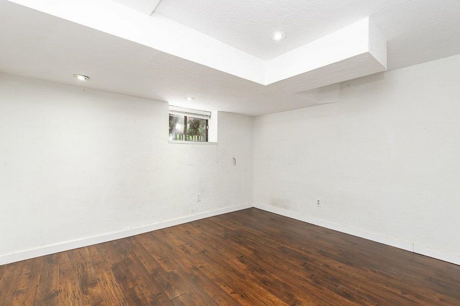 2903 W 42nd Avenue Vancouver, BC - 30