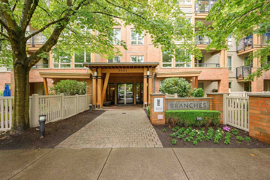 112 2601 Whiteley Court North Vancouver, BC - 28