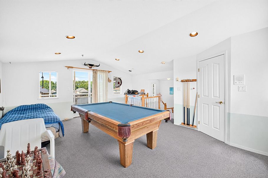 3423 E 24th Avenue Vancouver, BC - 26