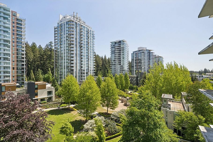 710 5728 Berton Avenue Vancouver, BC - 32