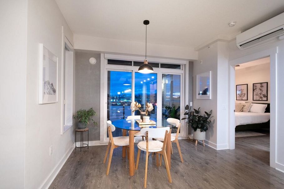 417 733 W 14th Street North Vancouver, BC - 15