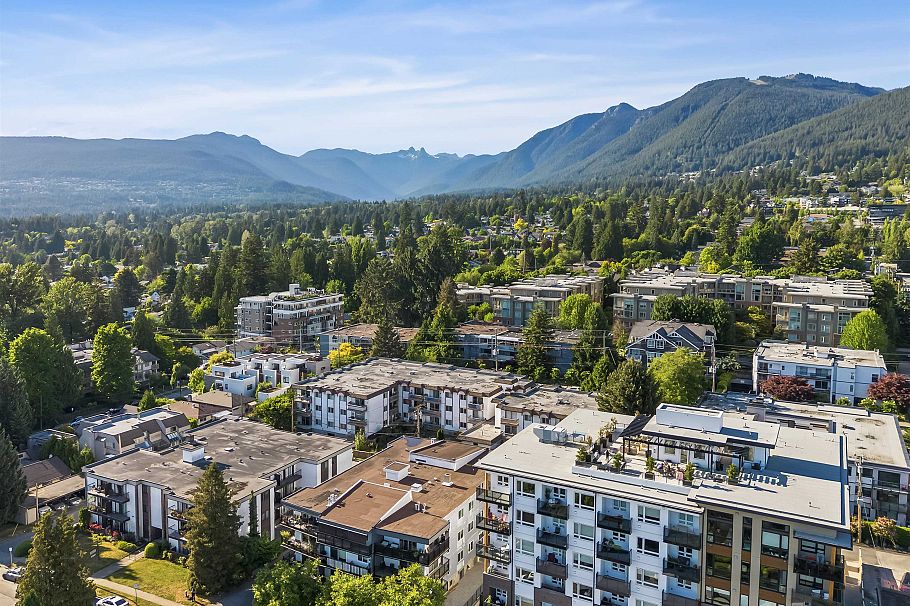 202 134 W 20th Street North Vancouver, BC - 30