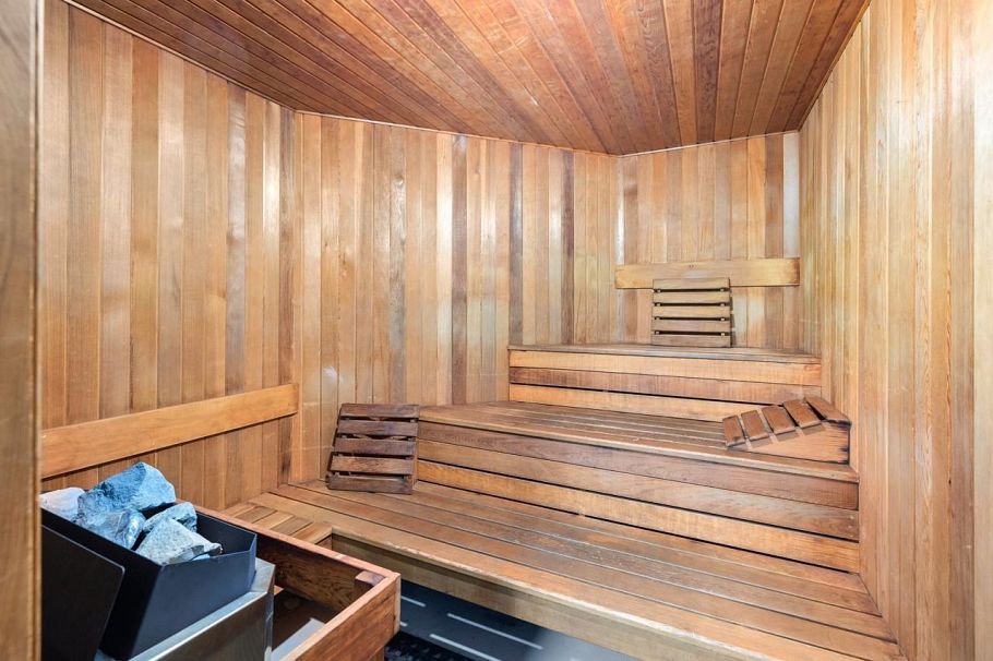 867 Hamilton Street Vancouver, BC - 25