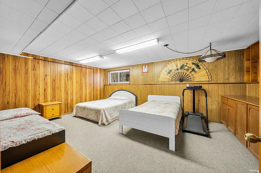580 W 64th Avenue Vancouver, BC - 24