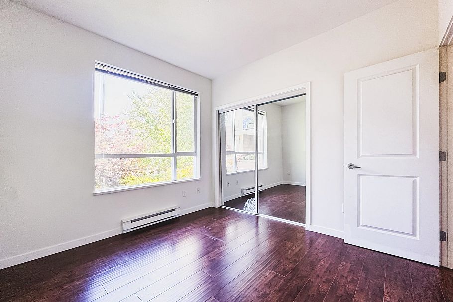 210 3651 Foster Avenue Vancouver, BC - 12