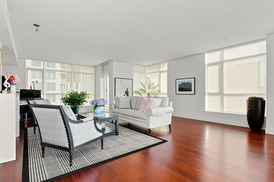 602 6080 Iona Drive Vancouver, BC - 4