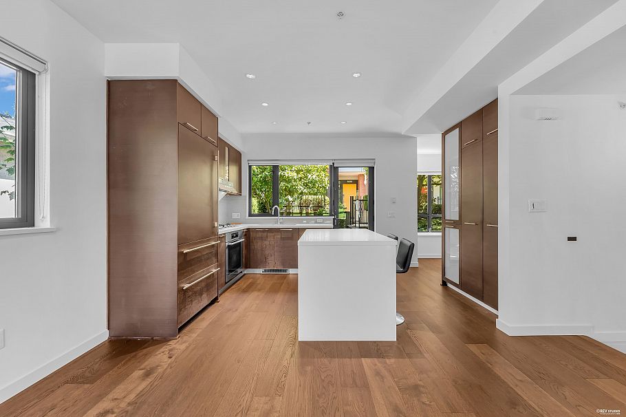 6346 Ash Street Vancouver, BC - 8