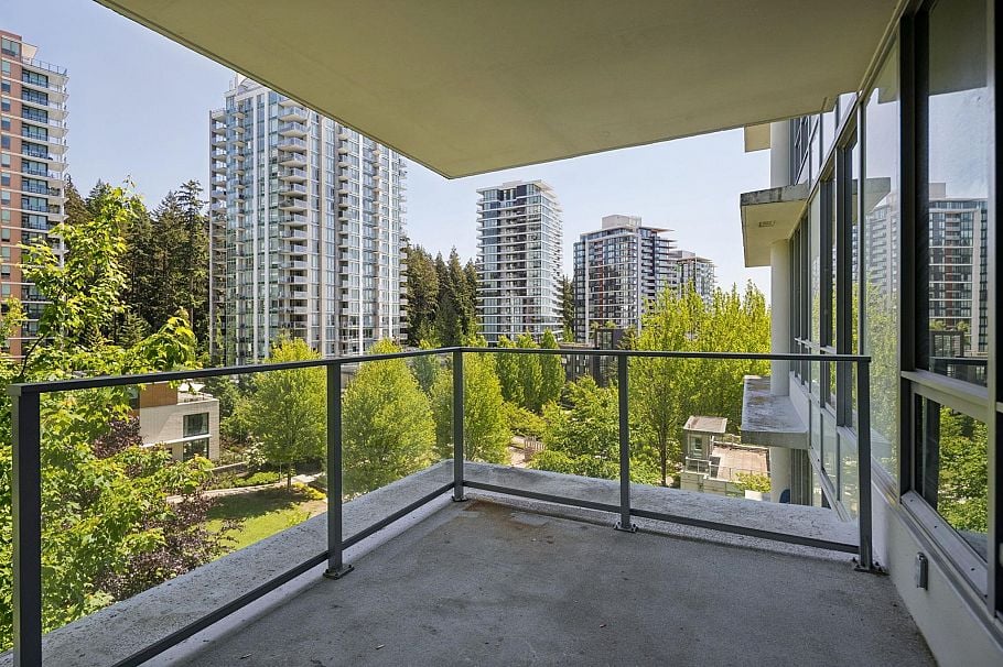 710 5728 Berton Avenue Vancouver, BC - 10