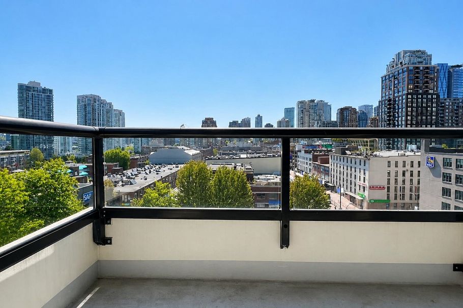 908 977 Mainland Street Vancouver, BC - 18