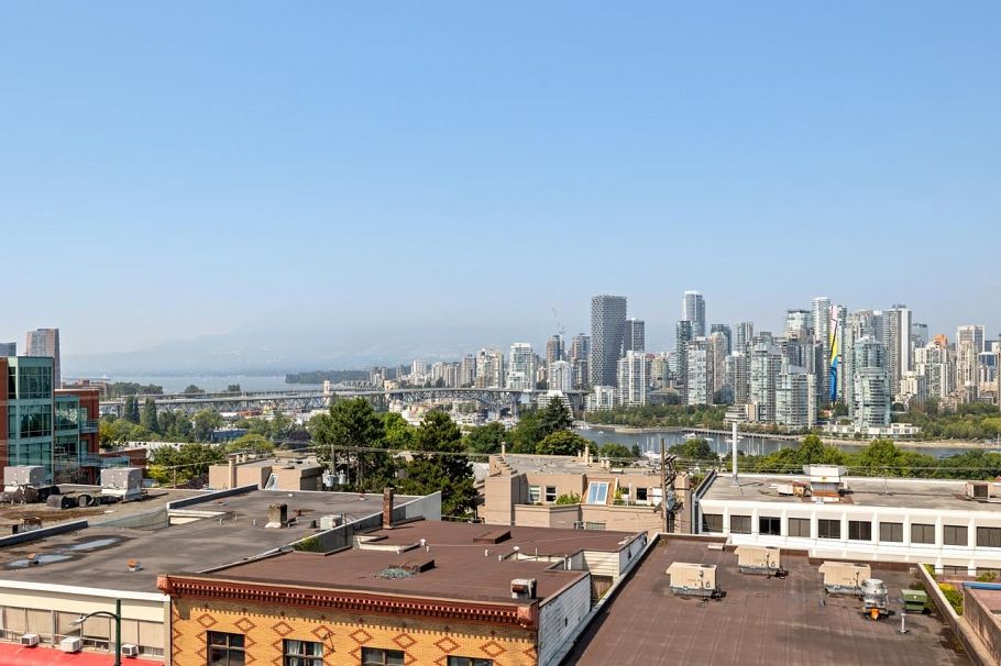 707 1068 W Broadway Vancouver, BC - 28