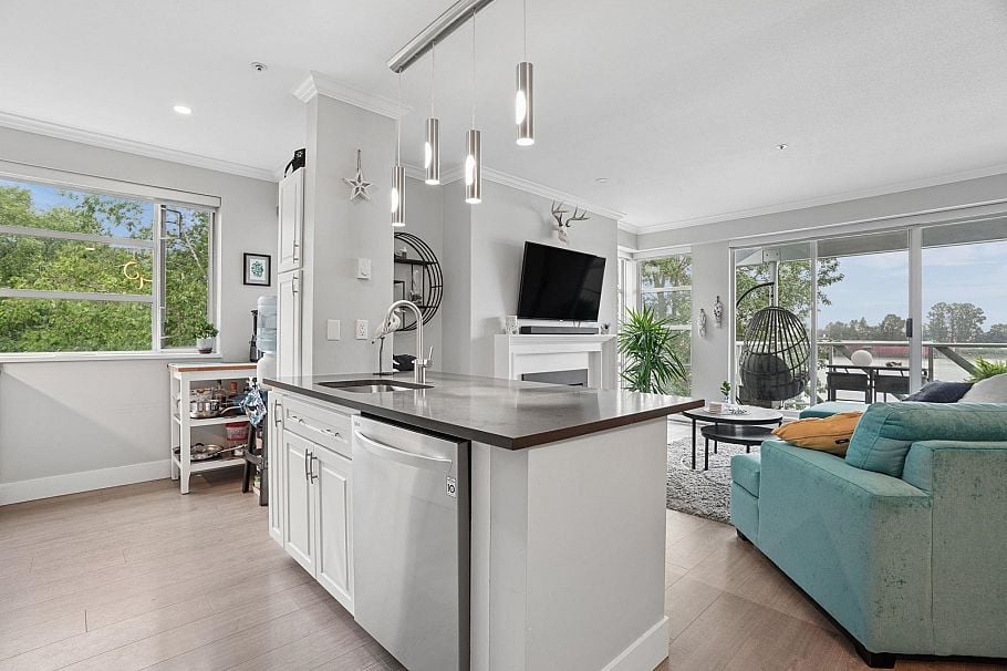 311 2020 E Kent Avenue South Vancouver, BC - 9