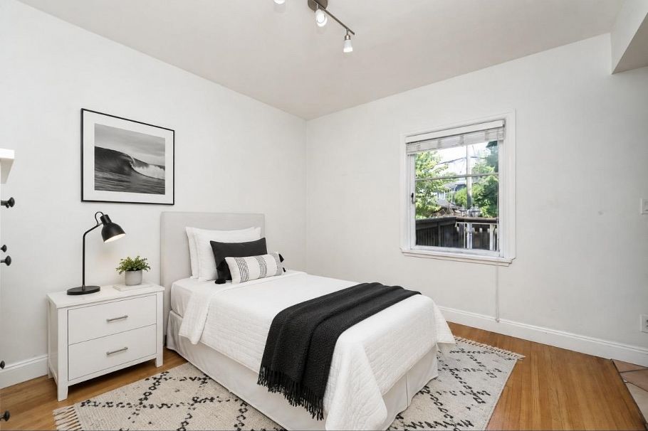 2903 W 42nd Avenue Vancouver, BC - 17