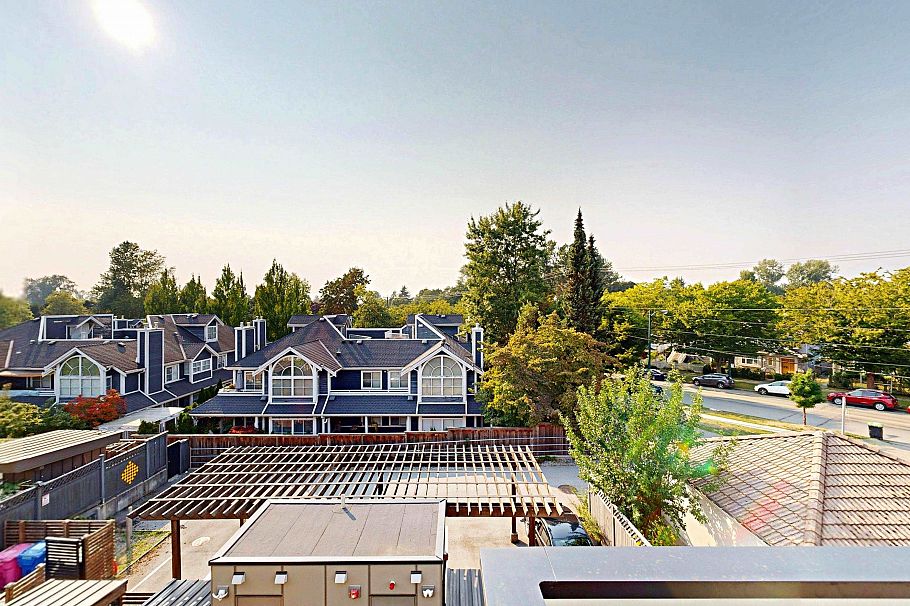 4527 Earles Street Vancouver, BC - 17