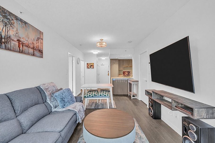 504 5598 Ormidale Street Vancouver, BC - 7
