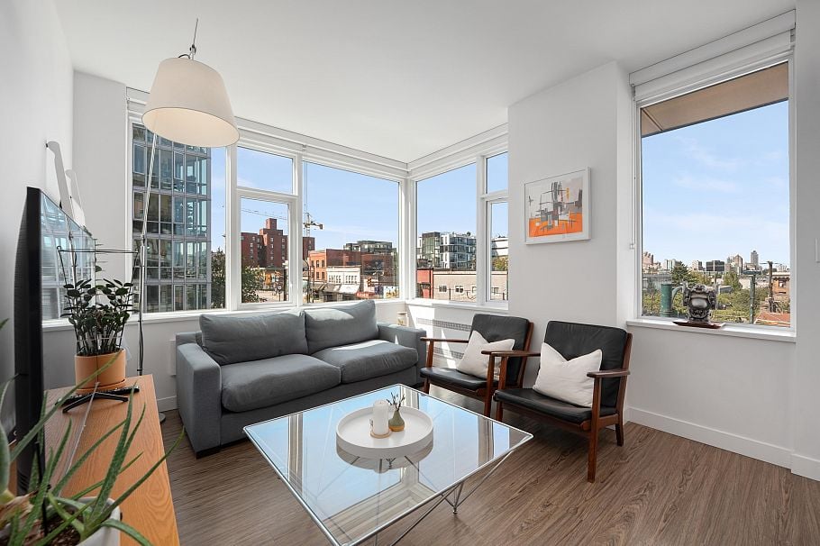 414 209 E 7th Avenue Vancouver, BC - 4