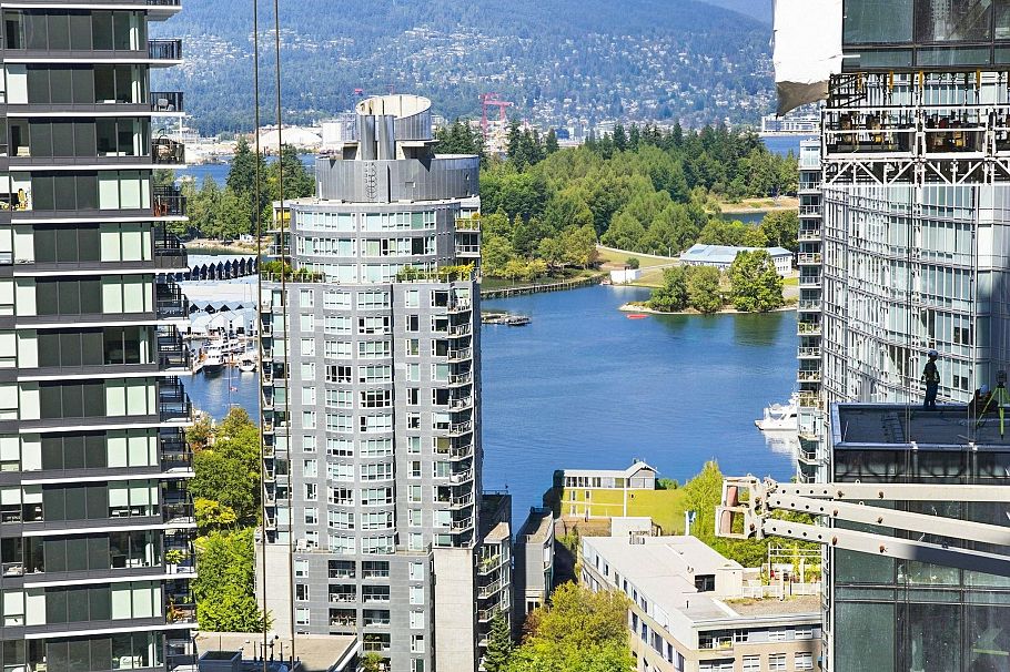 15C 1500 Alberni Street Vancouver, BC - 24