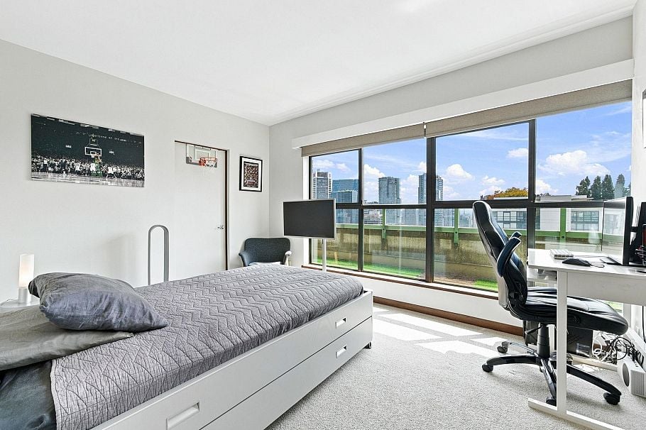 2301 909 Burrard Street Vancouver, BC - 29