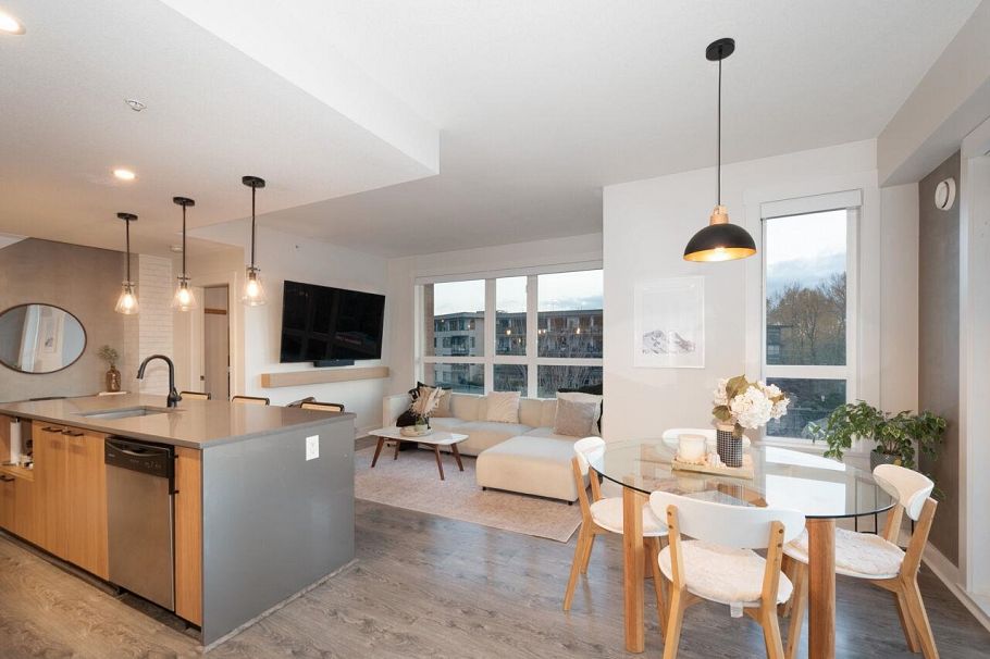 417 733 W 14th Street North Vancouver, BC - 7