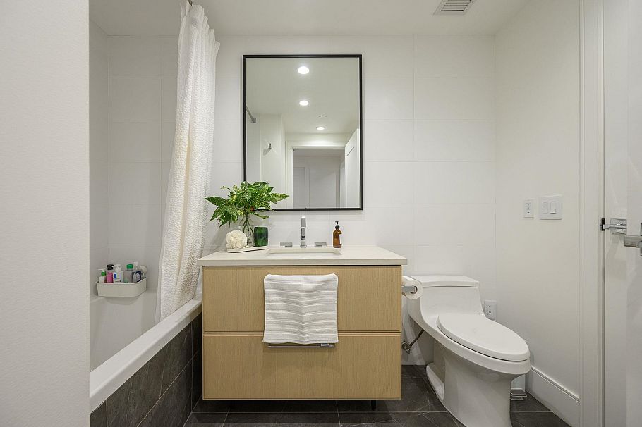 204 4675 Cambie Street Vancouver, BC - 24