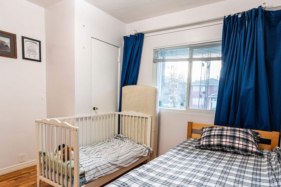 4458 Skeena Street Vancouver, BC - 15