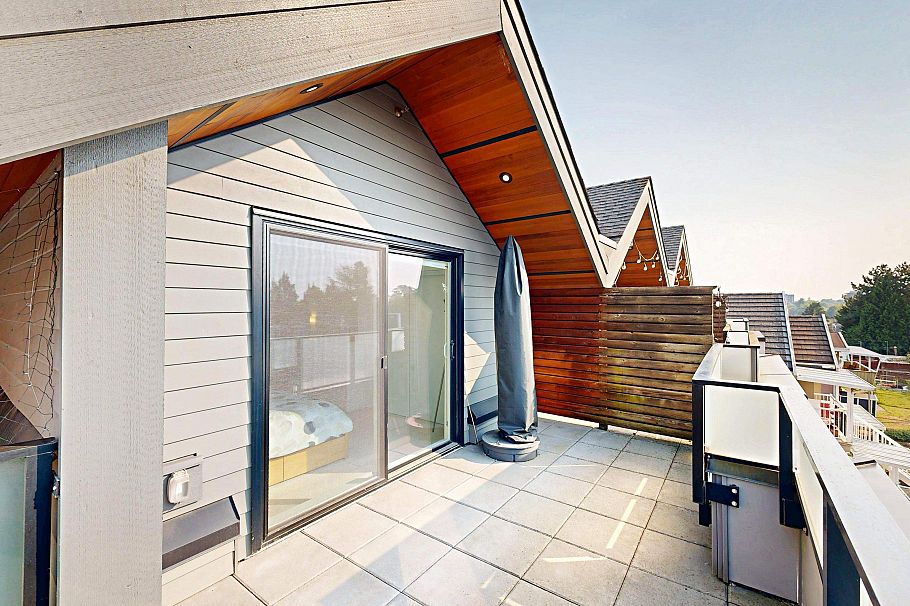 4527 Earles Street Vancouver, BC - 16