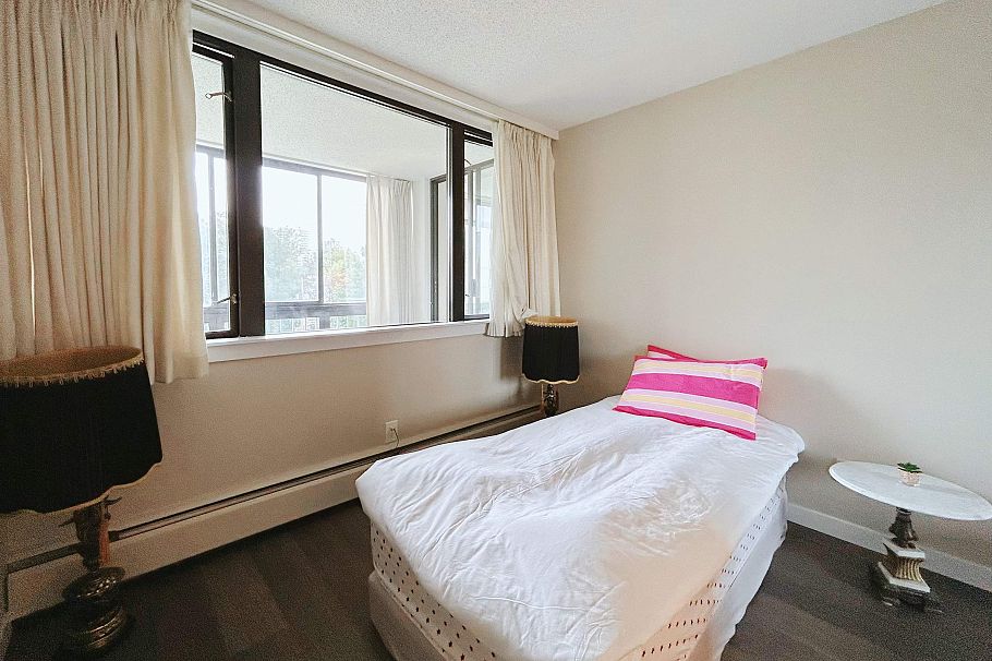 606 1740 Comox Street Vancouver, BC - 22