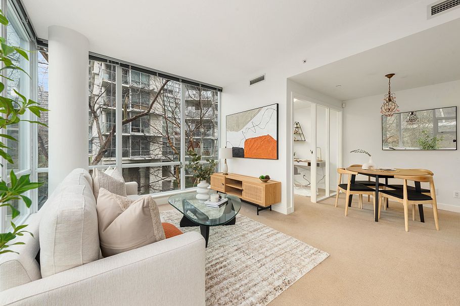 605 633 Kinghorne Mews Vancouver, BC - 3