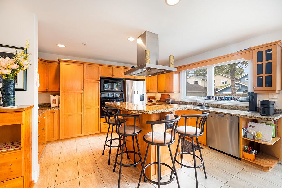 4337 W 15th Avenue Vancouver, BC - 16