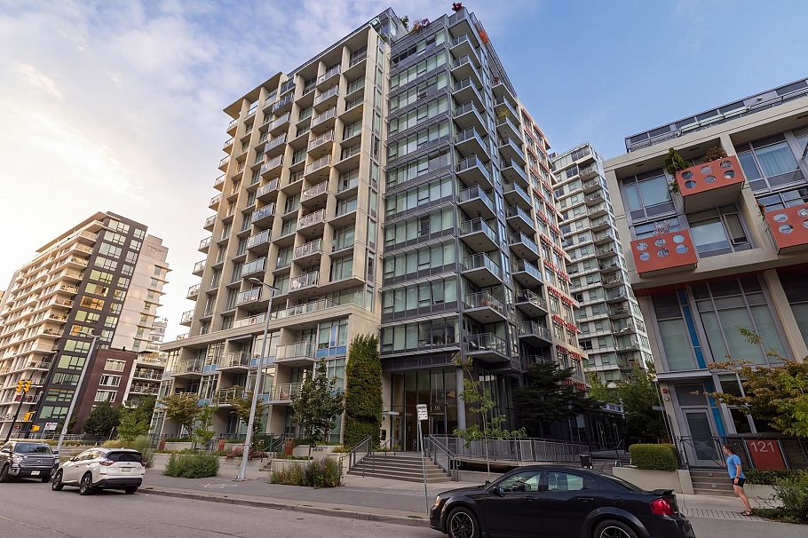 203 111 E 1st Avenue Vancouver, BC - 17
