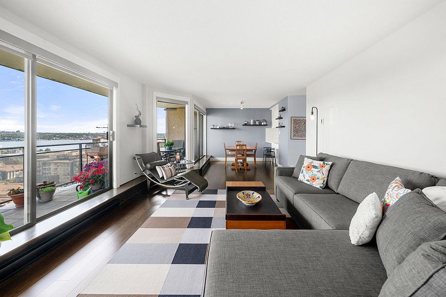 1101 444 Lonsdale Avenue North Vancouver, BC - 2