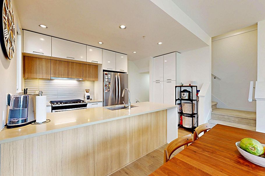 4527 Earles Street Vancouver, BC - 10