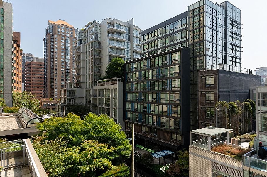 503 1252 Hornby Street Vancouver, BC - 23