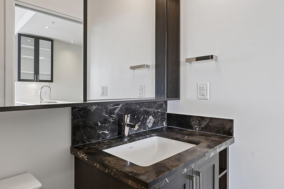 3305 5665 Boundary Road Vancouver, BC - 17