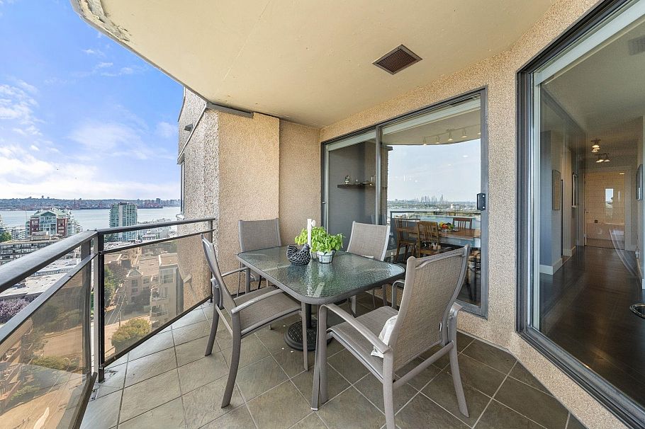 1101 444 Lonsdale Avenue North Vancouver, BC - 10