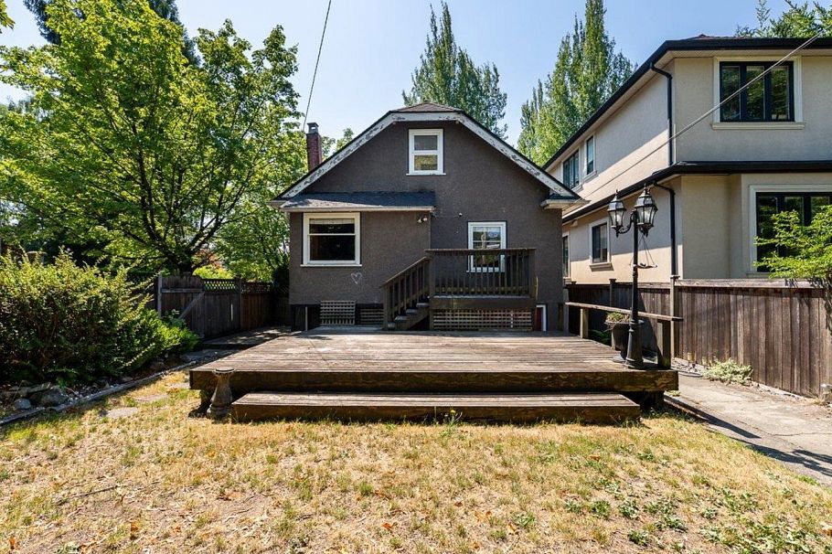 2903 W 42nd Avenue Vancouver, BC - 36
