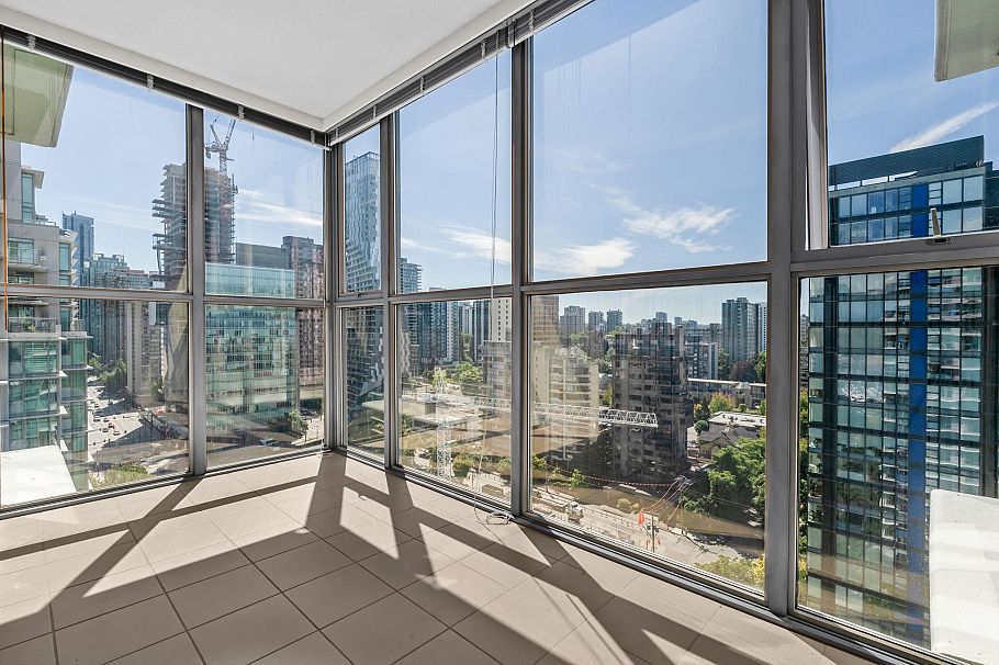 1803 1710 Bayshore Drive Vancouver, BC - 11