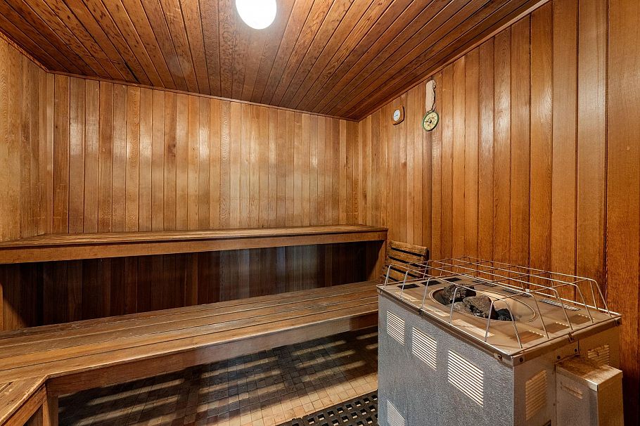 1101 444 Lonsdale Avenue North Vancouver, BC - 36