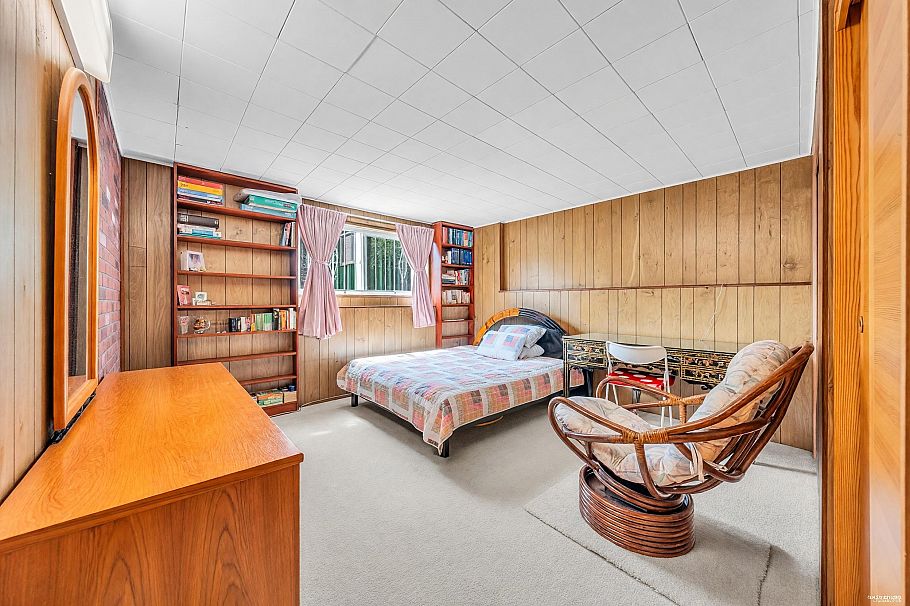 580 W 64th Avenue Vancouver, BC - 23