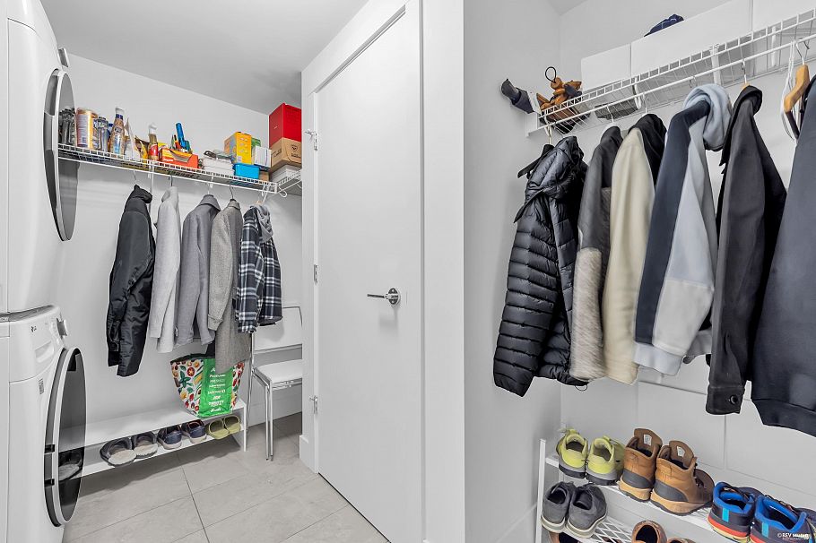 904 2375 Emery Court North Vancouver, BC - 30