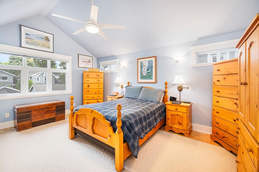 4337 W 15th Avenue Vancouver, BC - 25