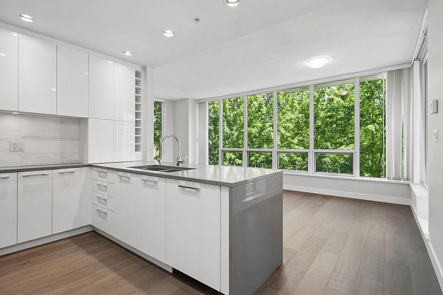 710 5728 Berton Avenue Vancouver, BC - 17