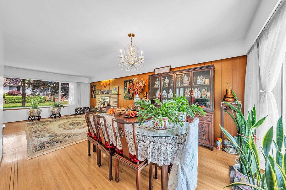 580 W 64th Avenue Vancouver, BC - 6