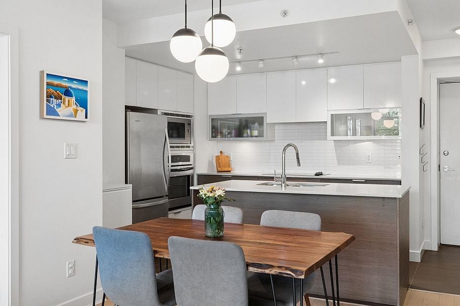 503 175 W 2nd Street North Vancouver, BC - 6