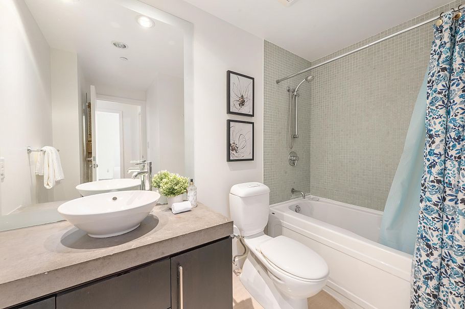 605 633 Kinghorne Mews Vancouver, BC - 19