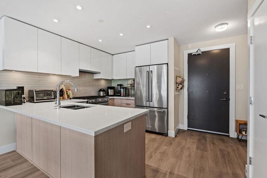 409 8508 Rivergrass Drive Vancouver, BC - 3