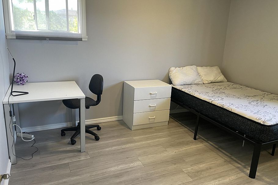 3305 Worthington Drive Vancouver, BC - 3
