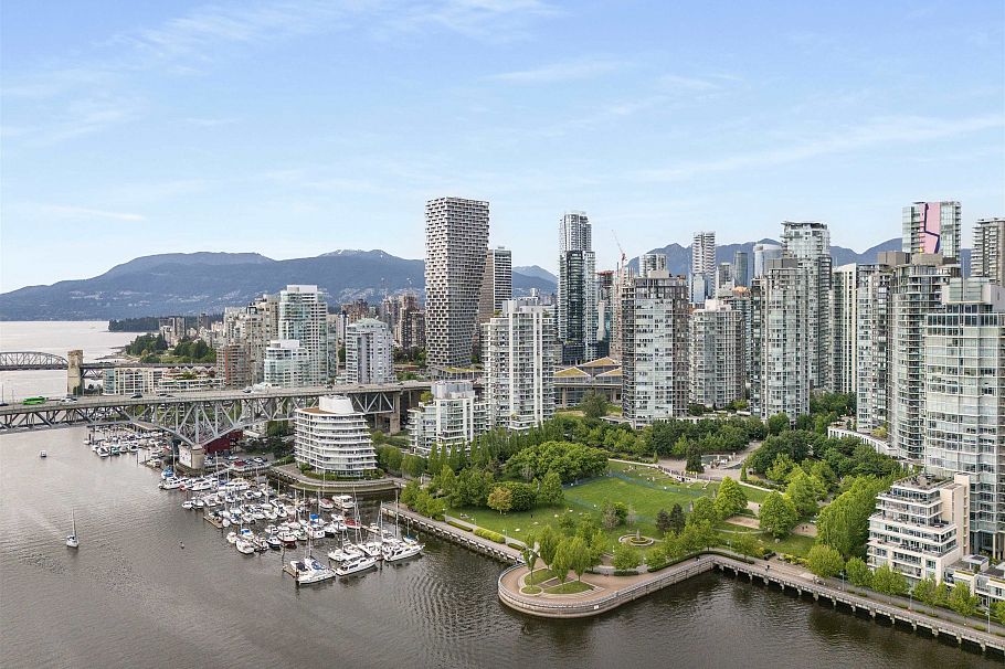 605 633 Kinghorne Mews Vancouver, BC - 34