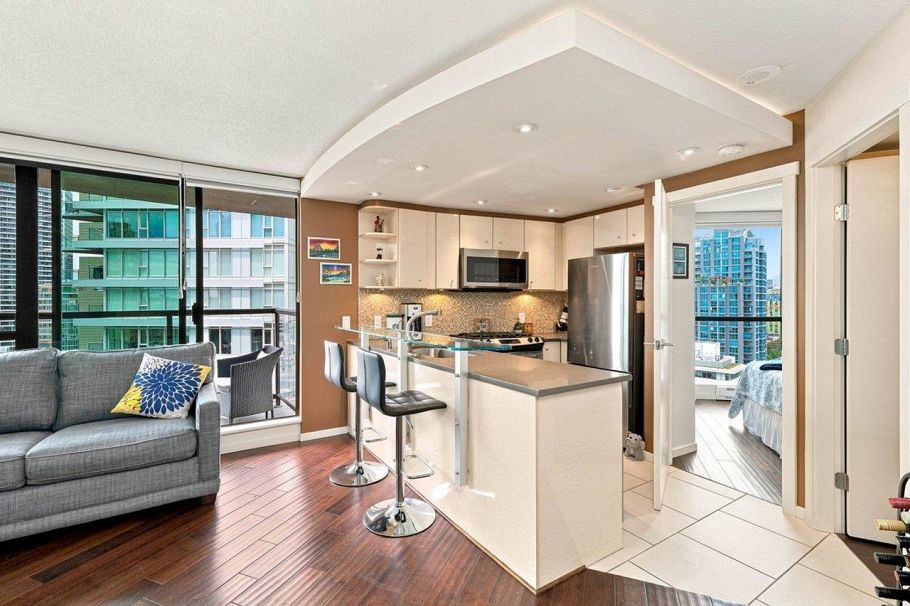 2307 501 Pacific Street Vancouver, BC - 5