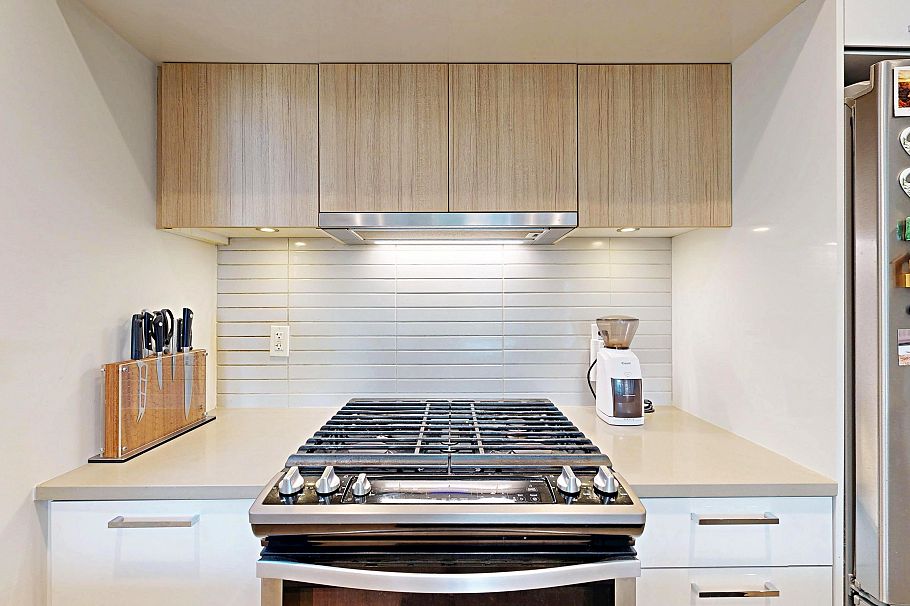 4527 Earles Street Vancouver, BC - 11