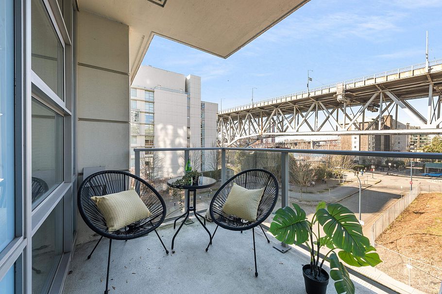 605 633 Kinghorne Mews Vancouver, BC - 23